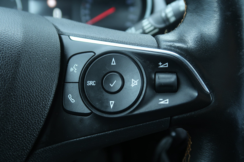 Opel Crossland, 2017