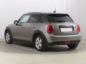 MINI 5-door - 2016