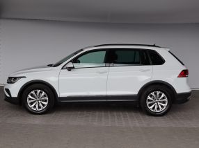 Volkswagen Tiguan - 2022