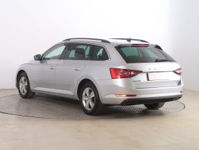Skoda Superb - 2022