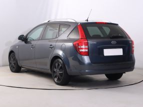 Kia Ceed - 2010