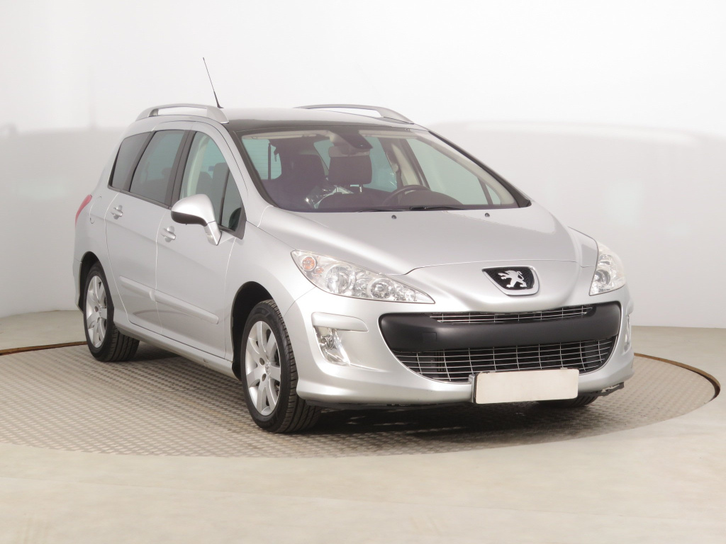 Peugeot 308, 2010