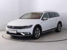 Volkswagen Passat - 2016