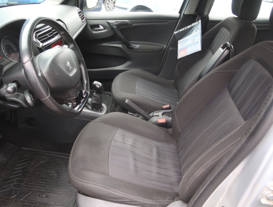 Peugeot 301