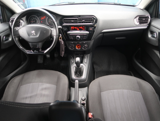 Peugeot 301