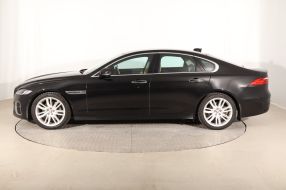 Jaguar XF - 2021