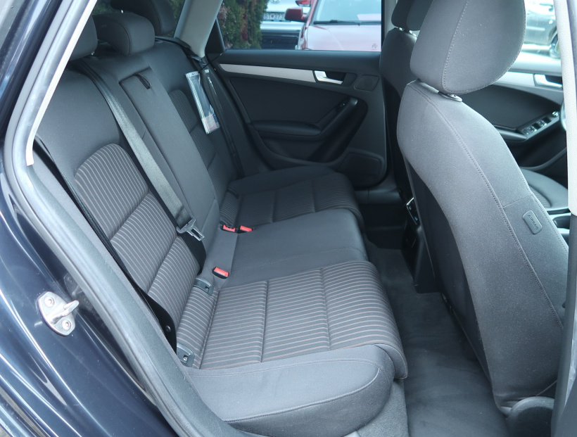 Audi A4, 2013