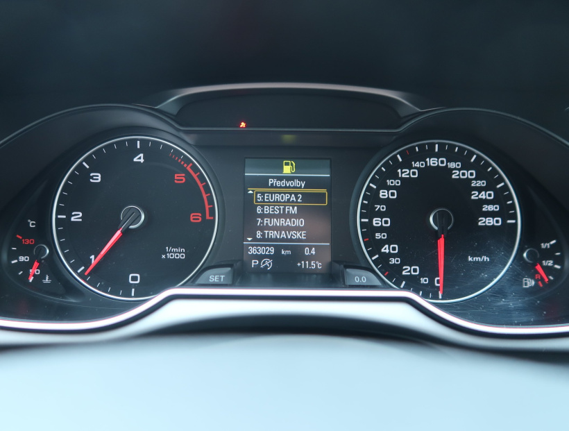 Audi A4, 2013