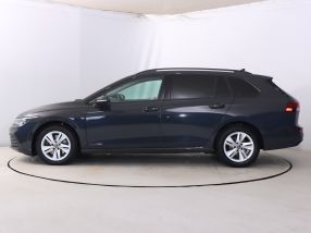 Volkswagen Golf - 2022