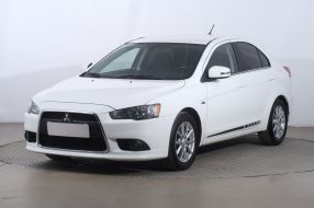 Mitsubishi Lancer - 2014