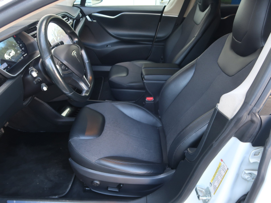 Tesla Model S 85D