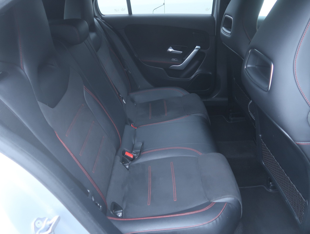 Mercedes-Benz A