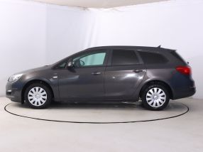 Opel Astra - 2014