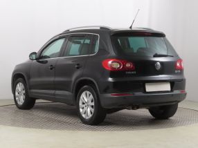 Volkswagen Tiguan - 2009