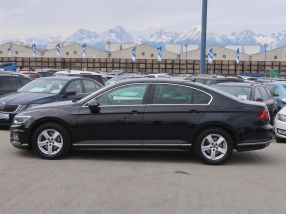Volkswagen Passat - 2017