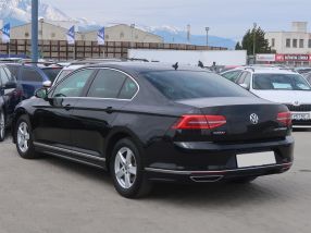 Volkswagen Passat - 2017