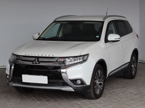 Mitsubishi Outlander - 2017