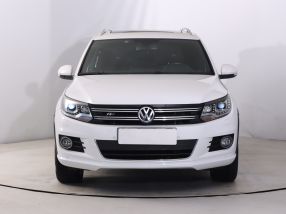 Volkswagen Tiguan - 2013