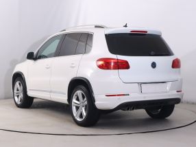 Volkswagen Tiguan - 2013