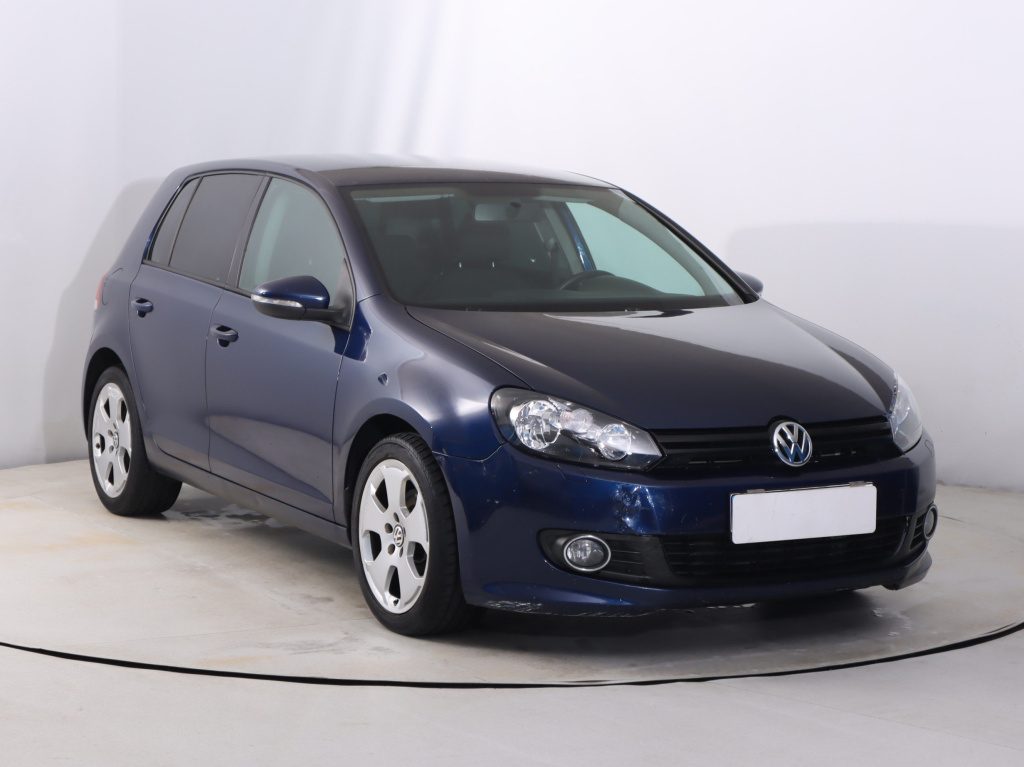 Volkswagen Golf, 2010