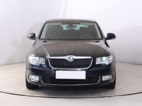 Škoda Superb - 2012