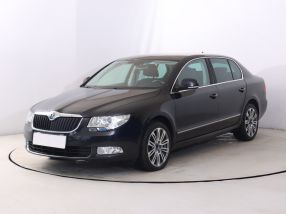 Škoda Superb - 2012