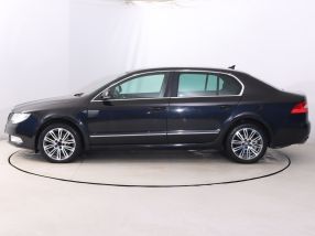 Škoda Superb - 2012