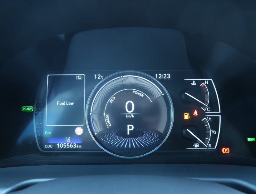 Lexus ES, 2023