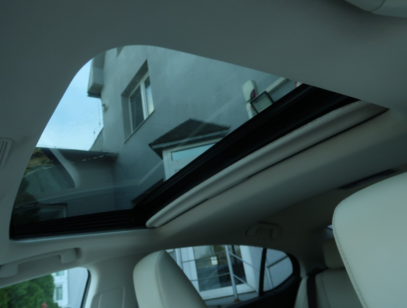 Lexus ES, 2023