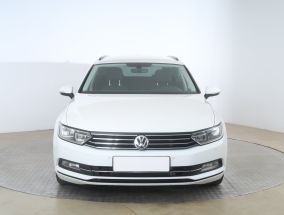 Volkswagen Passat - 2015
