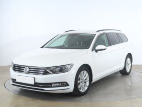 Volkswagen Passat - 2015