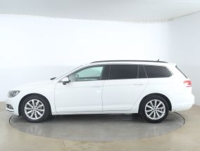 Volkswagen Passat - 2015