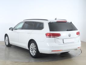Volkswagen Passat - 2015