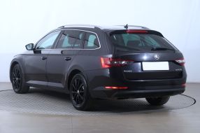 Škoda Superb - 2015