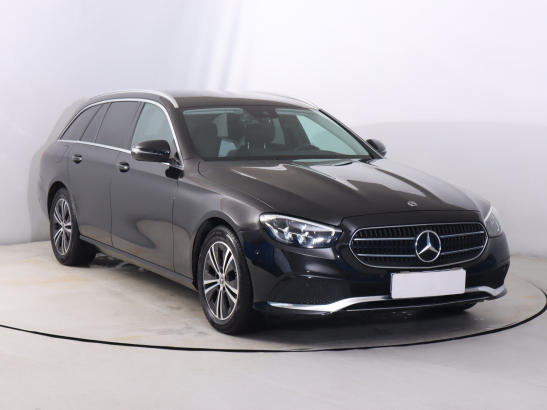 Mercedes-Benz E 200 4MATIC