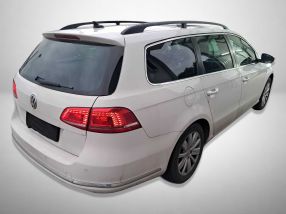 Volkswagen Passat - 2012