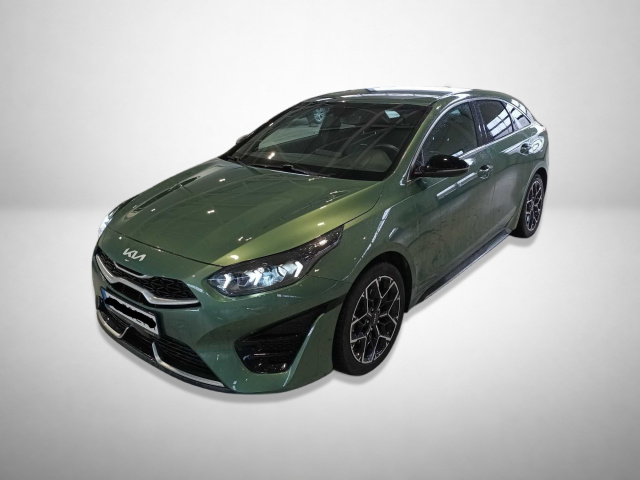 Kia ProCeed 2024