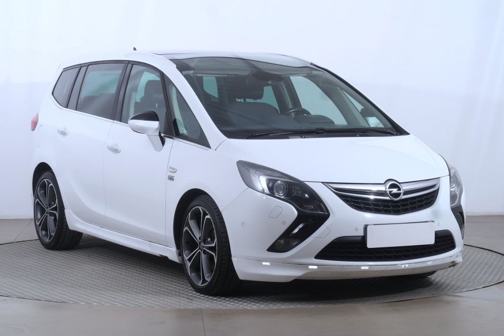 Opel Zafira Tourer, 2012