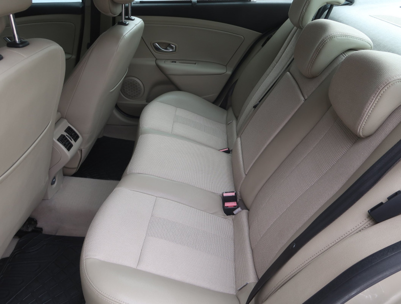 Renault Fluence, 2010
