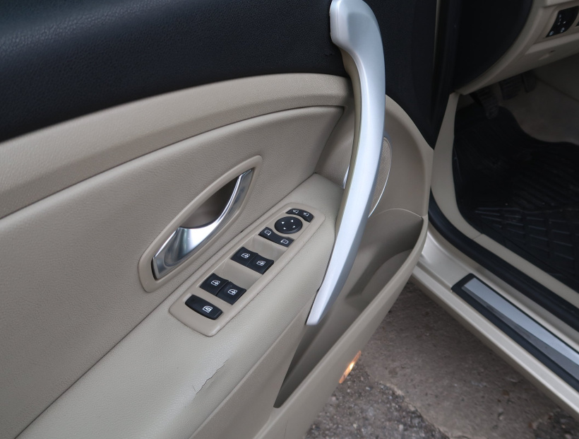 Renault Fluence, 2010