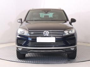 Volkswagen Touareg - 2016