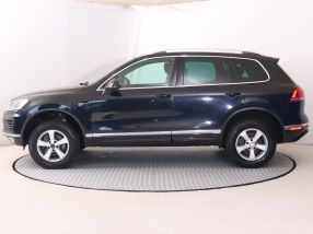 Volkswagen Touareg - 2016