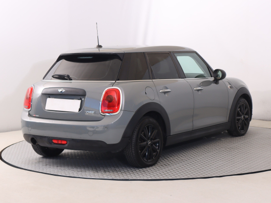 MINI 5-door