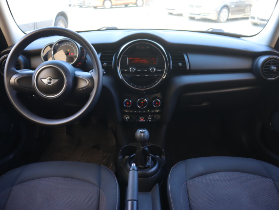 MINI 5-door