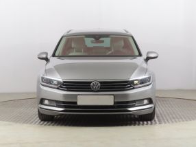 Volkswagen Passat - 2016