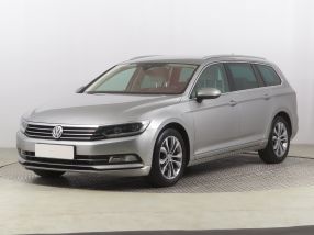 Volkswagen Passat - 2016