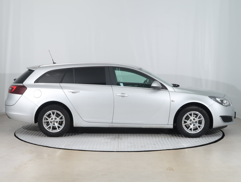 Opel Insignia, 2016