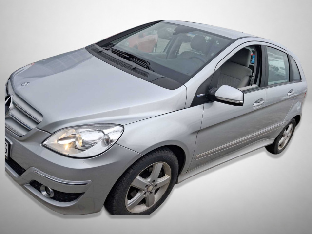 Mercedes-Benz B 2010