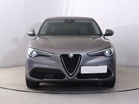 Alfa Romeo Stelvio - 2018