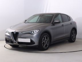 Alfa Romeo Stelvio - 2018